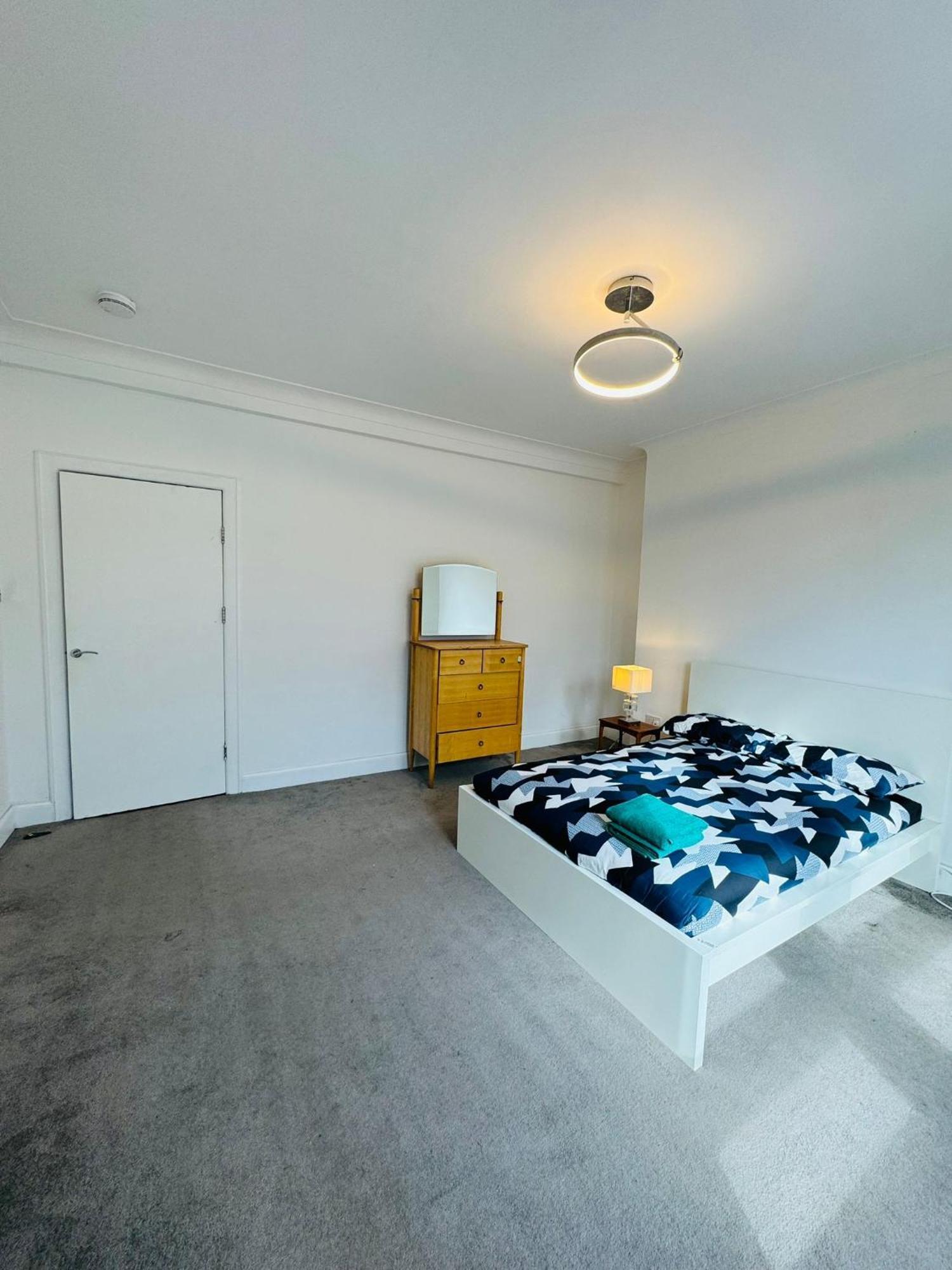 The Urban Retreat Apartment Edinburgh Exterior photo